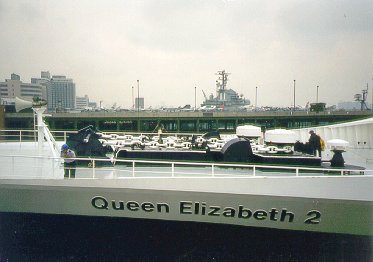 QE2 Forecastle